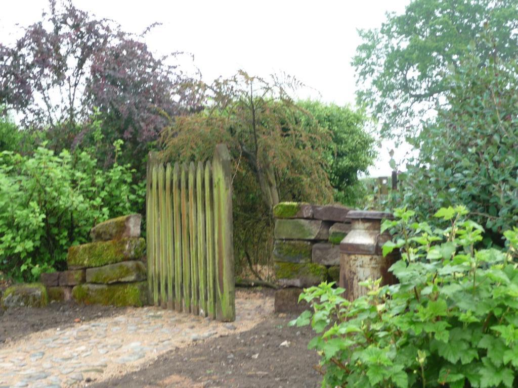 Birtles Farm Bed And Breakfast Knutsford Exterior photo